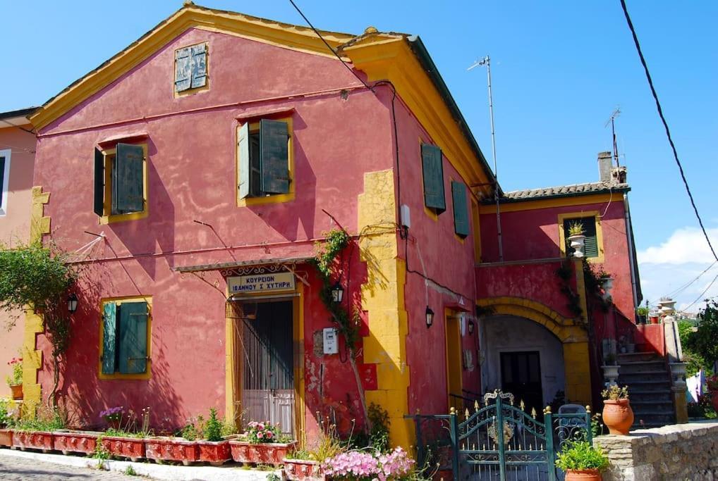 Yangos traditional home Kouramádes Exterior foto